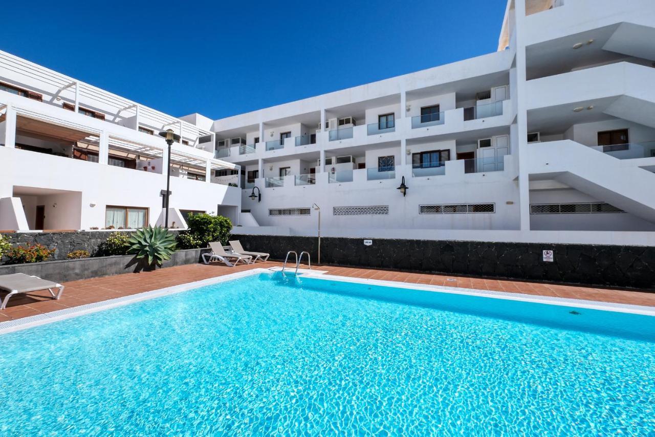 Villa Casa Elin-Shared Pool, Fast Wifi Costa Teguise Exterior foto