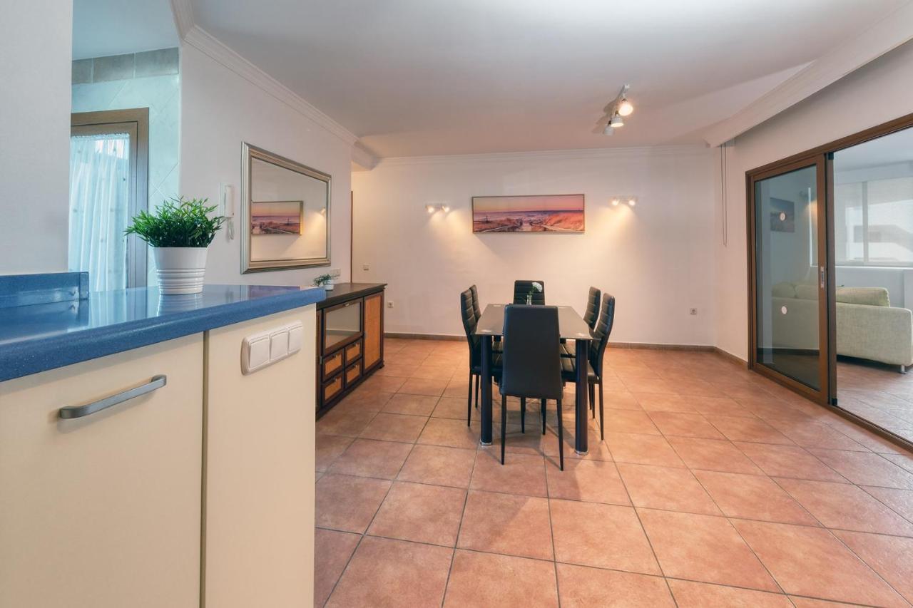 Villa Casa Elin-Shared Pool, Fast Wifi Costa Teguise Exterior foto